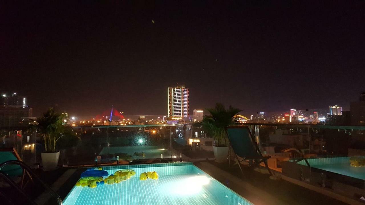 Sing Hotel Danang Exterior photo