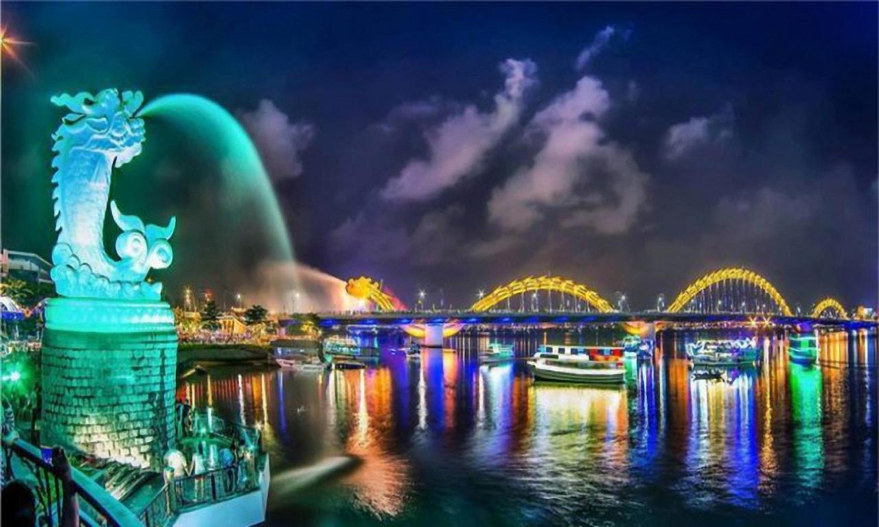 Sing Hotel Danang Exterior photo